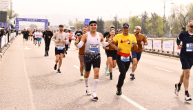 ҚҚҚ қызметкерлері Almaty Half Marathon-ға қатысты